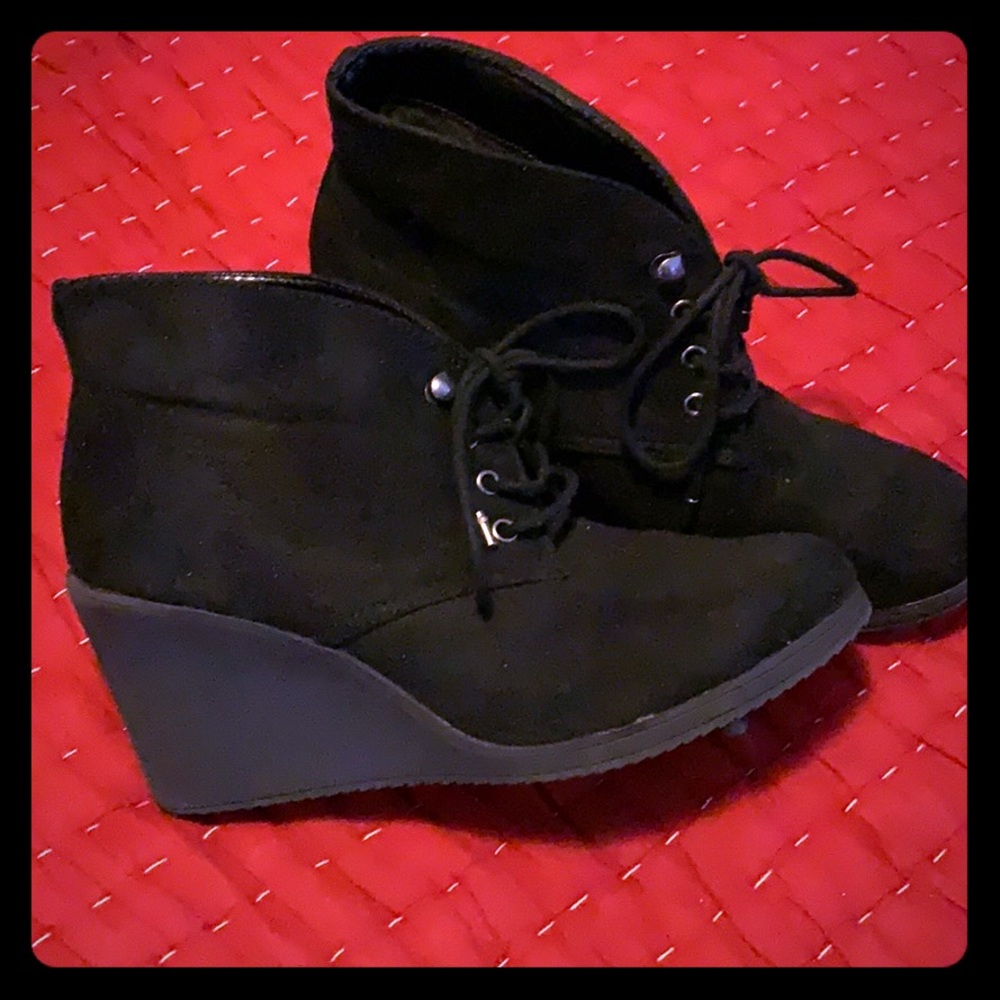 Black faux suede wedge lace up booties